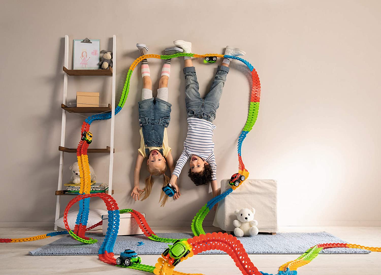 GoTrack™ Montessori Race | Anti-zwaartekracht auto track set